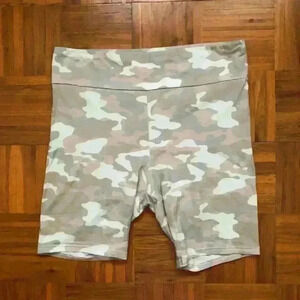 wild fable light cream camo legging shorts gym shorts women large